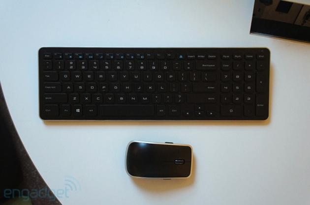 Dell XPS 18 - klávesnice a myš