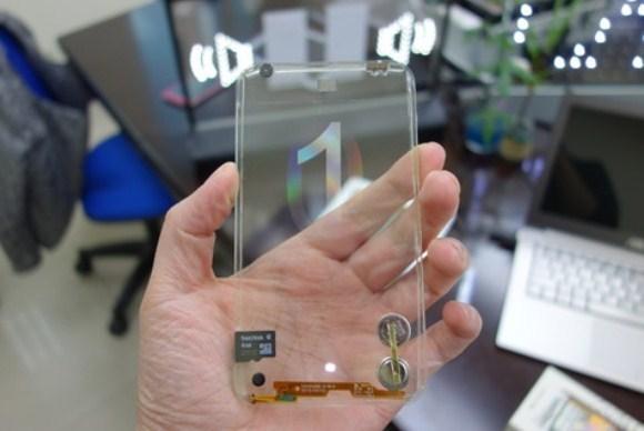 prototyp-skleneny-mobil