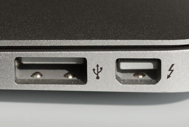 USB3_1_konektor_2