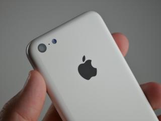 Apple-iPhone-5cd