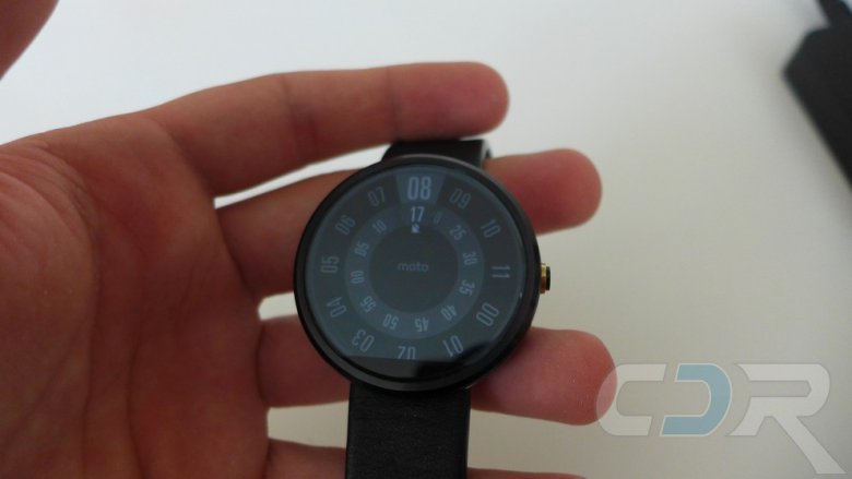 Hodinky Moto 360 Wear Android 13 0