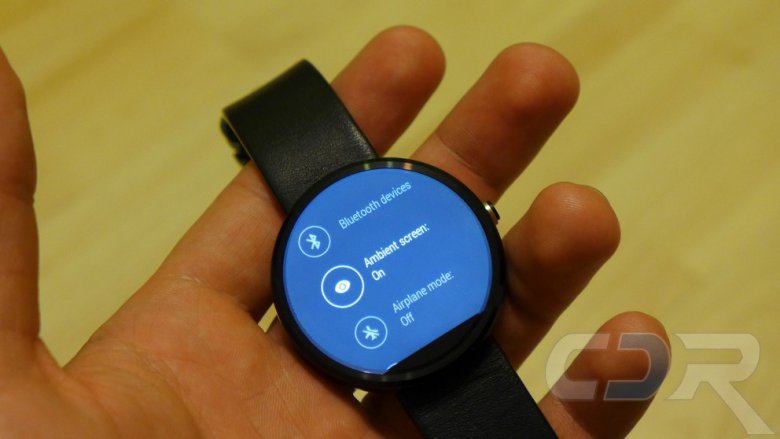 Hodinky Moto 360 Wear Android 79 0