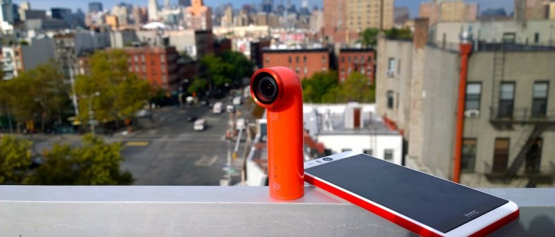 Htc Re