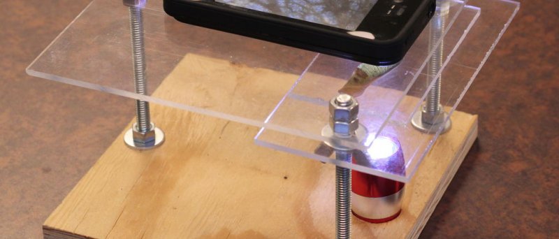 Smartphone to digital microscope