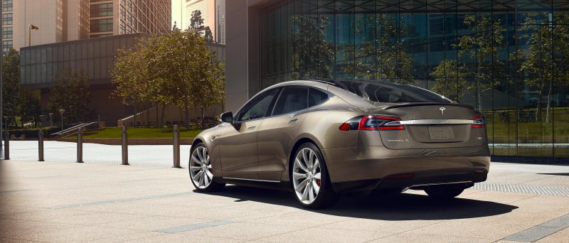 Tesla Model S Back