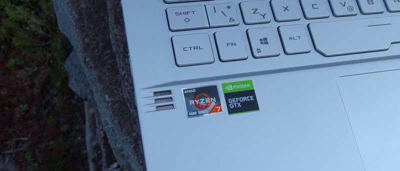 ASUS ROG Zephyrus G14