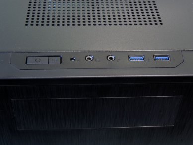 Fractal Design Core 500 Dsc 2414 Panel