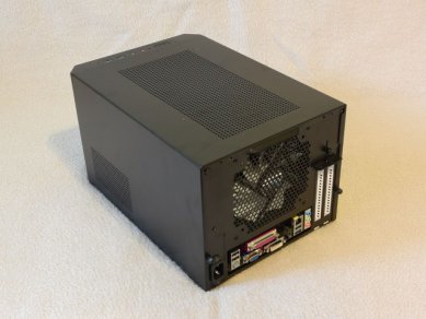 Fractal Design Core 500 Dsc 2423 Back