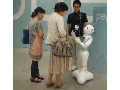 Pepper Robot 5