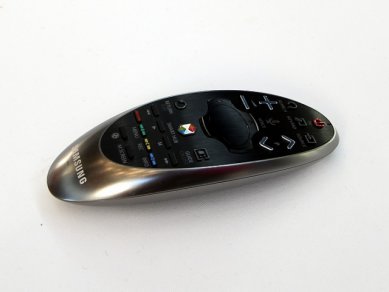 samsung_uhd_evolution_kit_remote.jpg