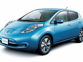 Nissan-Leaf-Japanese-Spec-front-side-view11