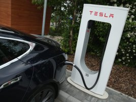 Tesla Charger